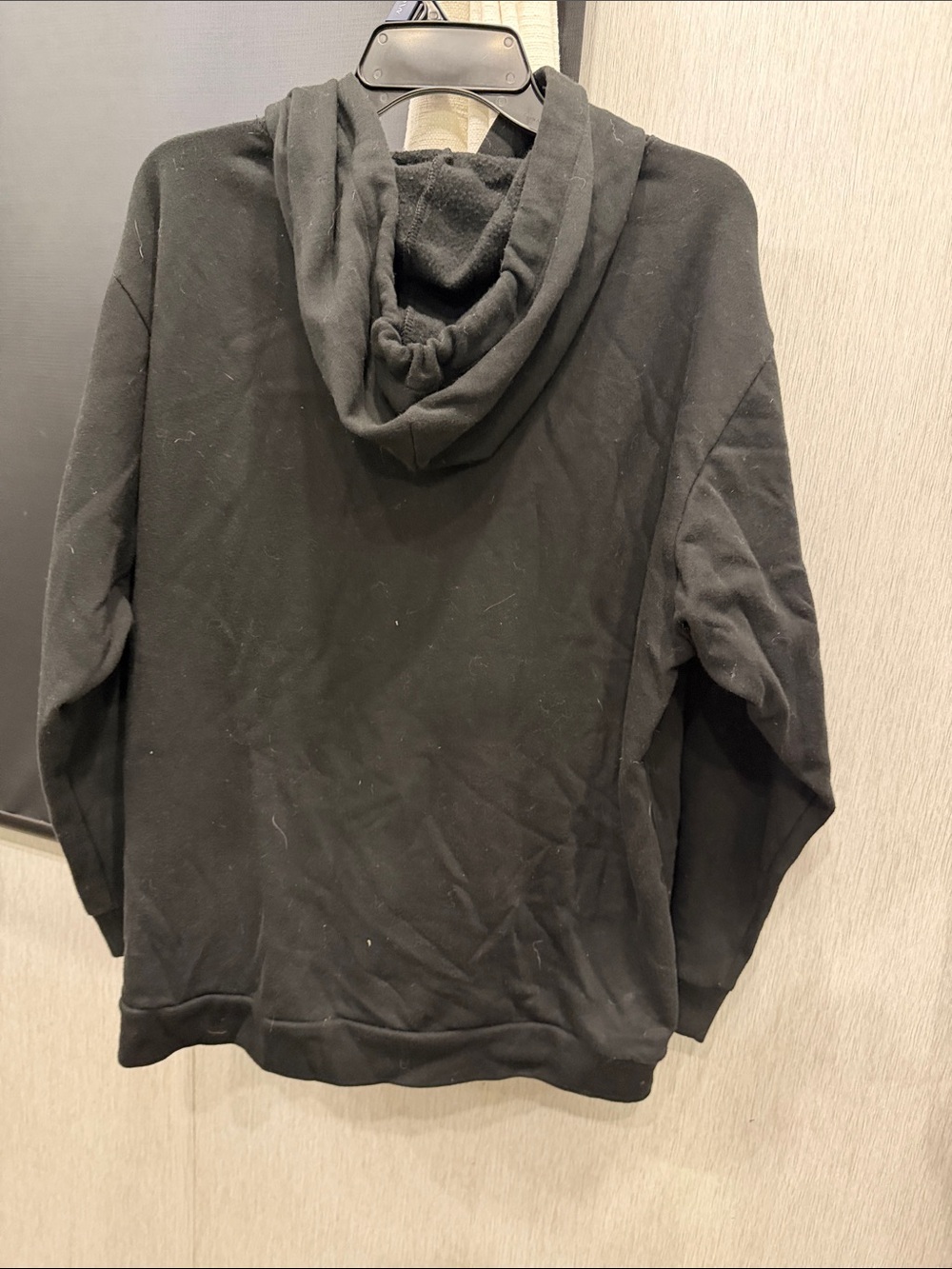 Men Sweater Subcategory Identification - Picture 4 of 4